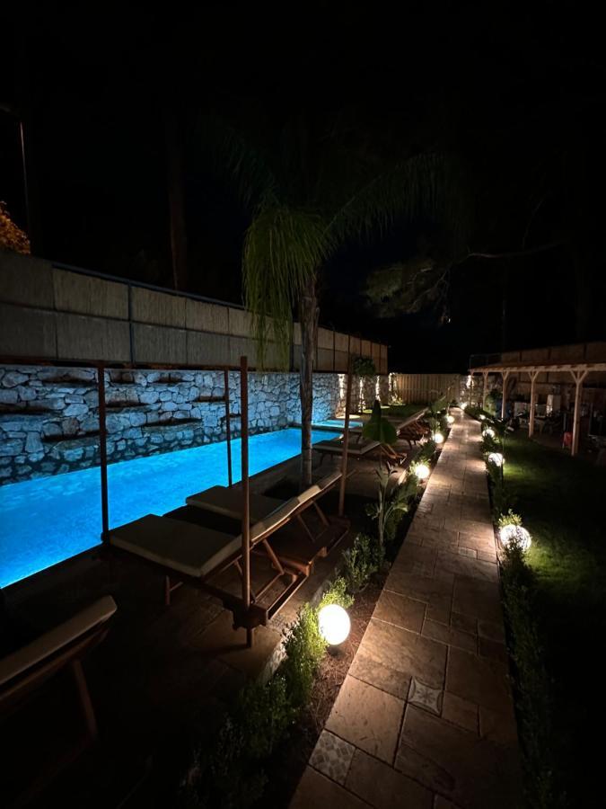Esmahan Forest And Pool By Zehra Suites Мармарис Екстериор снимка