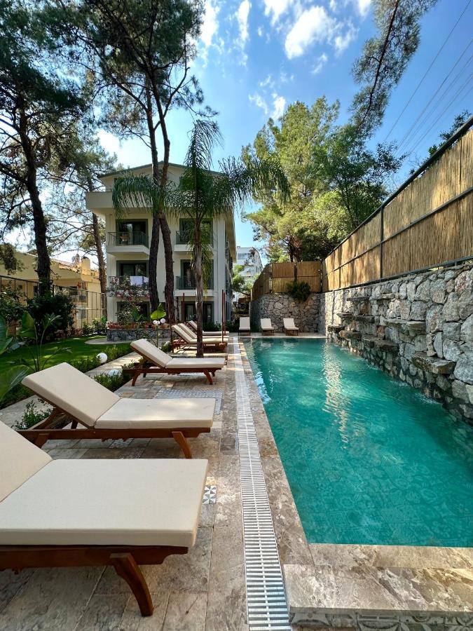 Esmahan Forest And Pool By Zehra Suites Мармарис Екстериор снимка