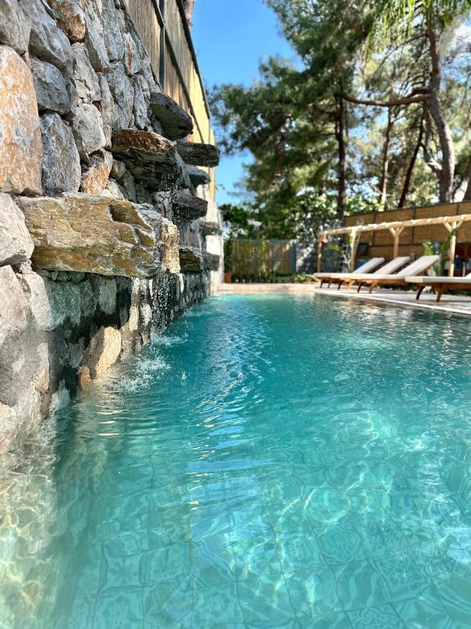 Esmahan Forest And Pool By Zehra Suites Мармарис Екстериор снимка